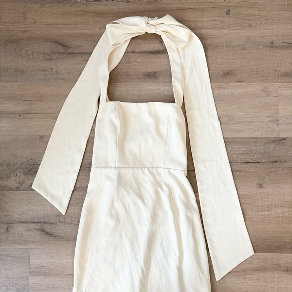 Odd Muse viral buttercream butter yellow Ultimate Muse Halter Maxi Dress - Small - Picture 7 of 10